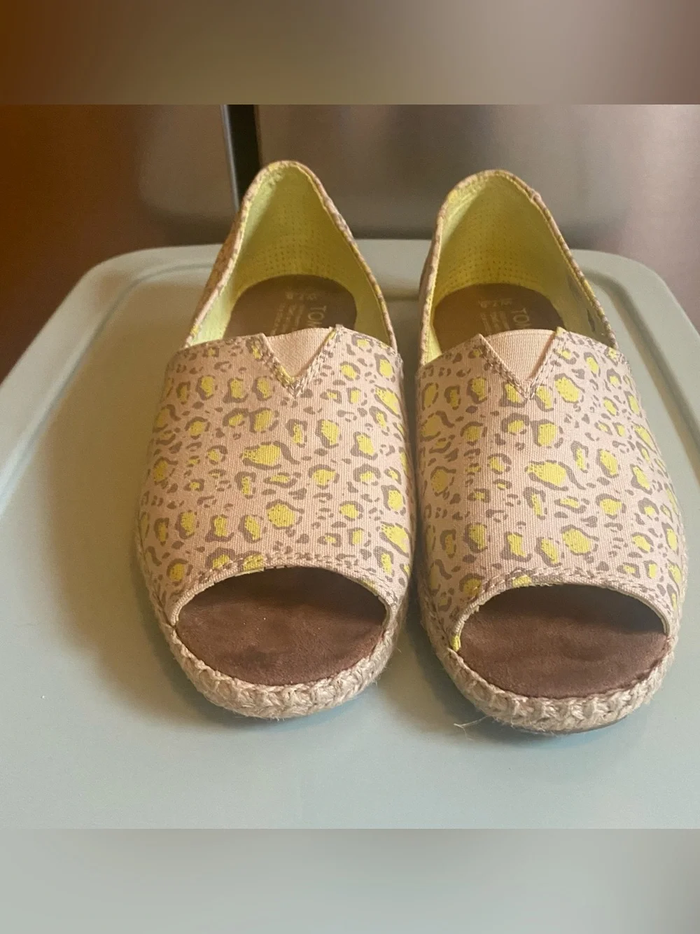 TOMS Alpargata Open Toe Espadrille Sandals Limeade Bobcat Leopard Print Boho